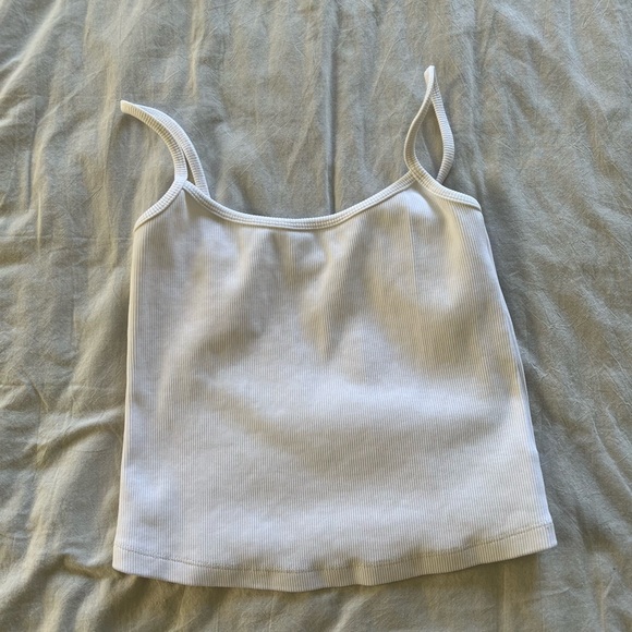 uncle studios Tops - Uncle Studios Baby Tank - ribbed white tank top